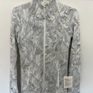 Brand new Lululemon Define Jacket Luon Gray Size 6 NEW WITH TAGS